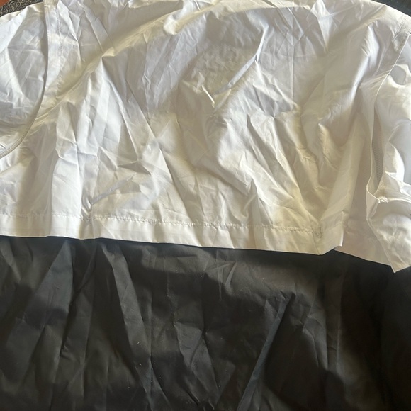 Nike Jacket - Picture 3 of 10